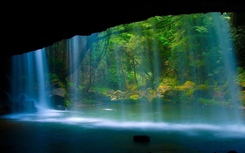 File:Nature-waterfalls.jpg