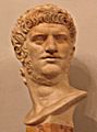 443px-Nero bust-fr.jpg