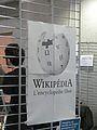 Affiche Wikipédia du stand Wikimédia aux JDLL 2011 lyonnaise organisées à CPE.jpg